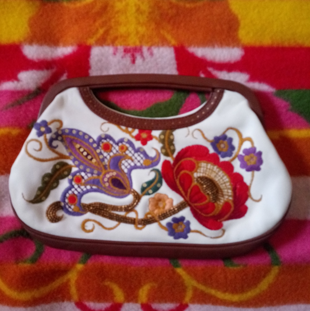 Sm Isabella Fiore clutch